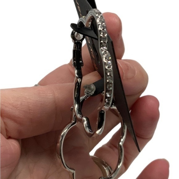 G by Gennaro scallop clover hoop earrings NWT - Picture 3 of 3